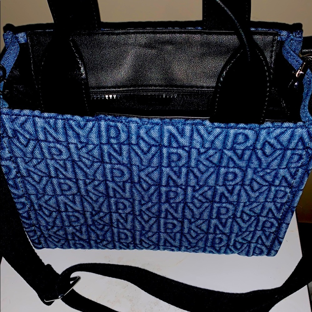 Handler denim tote signature dkny